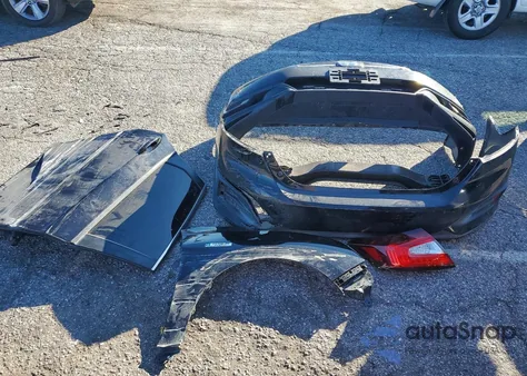 2021 Honda Clarity Touring z USA, uszkodzony, nr VIN JHMZC5F32MC000288